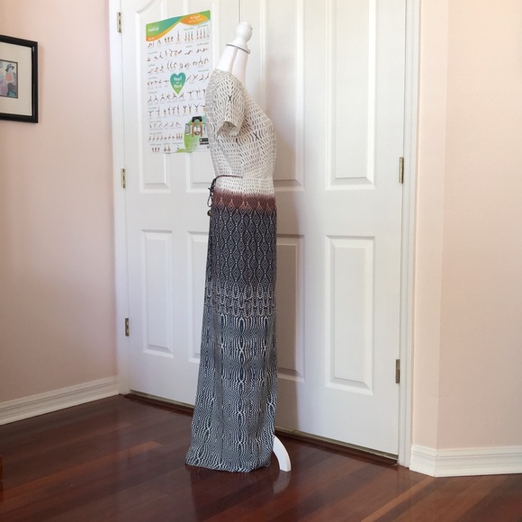 Like Mynded Maxi Navy Pattern Wrap Dress SZ S - Picture 6 of 11